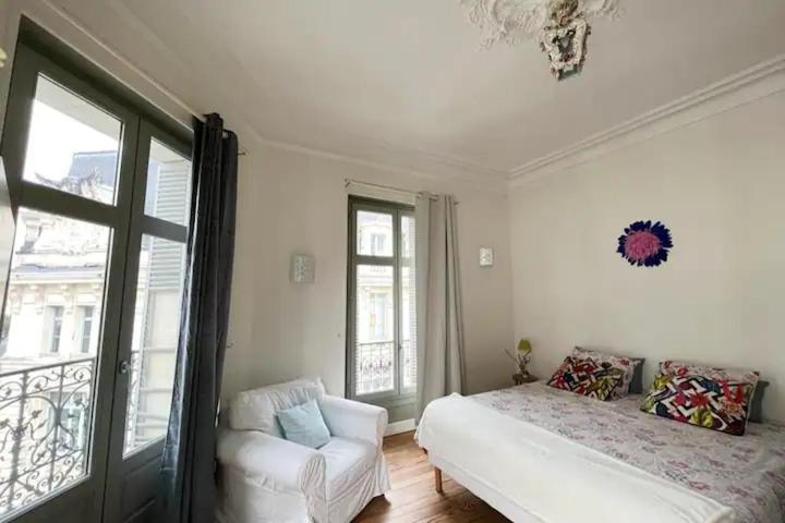 Apartmán Cosy Hortensia- 4 Ch- Clemenceau Hypercentre & Parking Sous Terrain- 110M2 Pau Exteriér fotografie